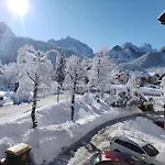 Bella Vista 아파트